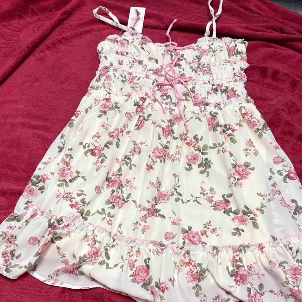 Jessica Simpson Pink and Cream Floral Dress